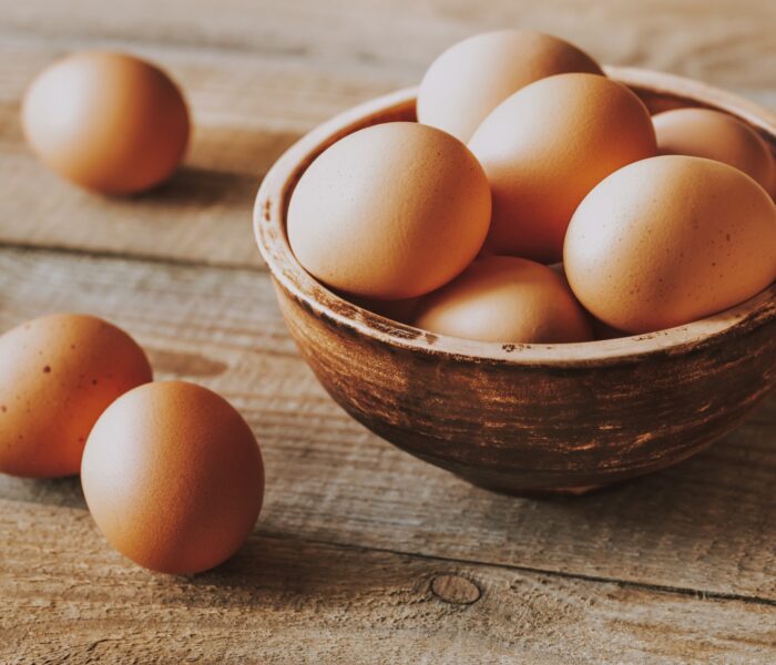 surowe jaja